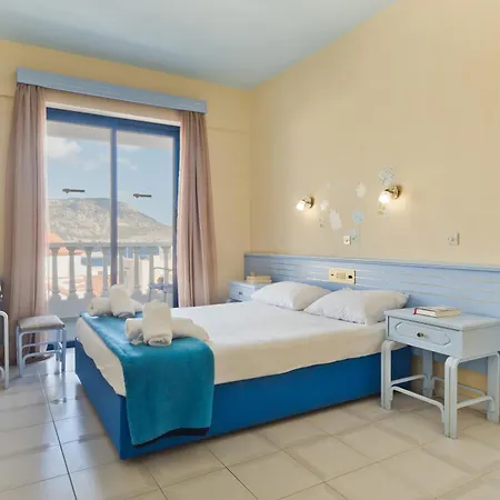 Regina & 2* Kárpathosz