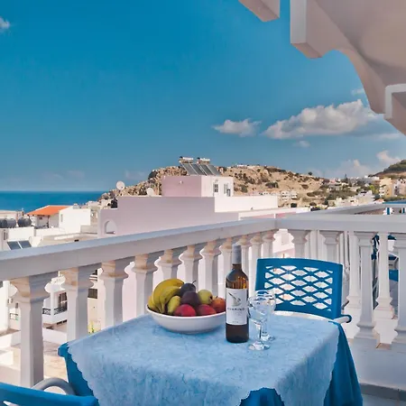 Regina & Apartmanhotel Kárpathosz