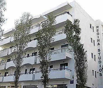 Apartmanhotel Regina & Kárpathosz