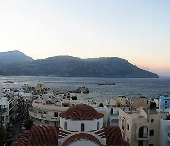 Regina & Apartmanhotel