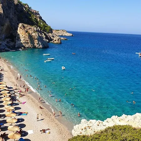 Aparthotel Regina & Karpathos