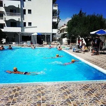 Regina Studios&hotel 2*