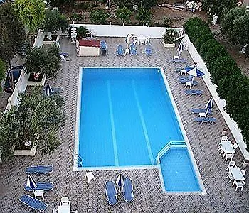 Regina & 2* Karpathos