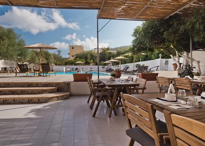 Apartahotel Regina Studios&hotel Kárpatos