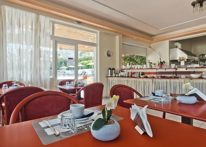 Regina Studios&hotel Apartahotel Kárpatos